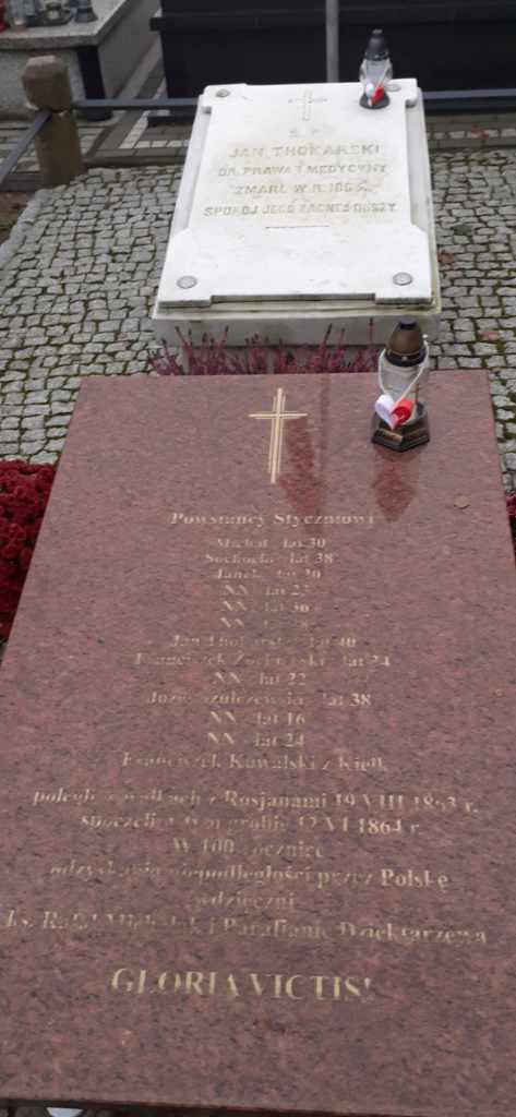 Tablica upamiętniająca Bohaterów Powstania Styczniowego.