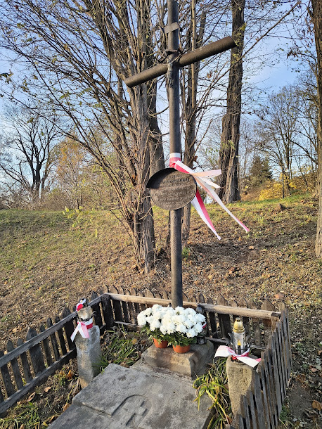 Grób symboliczny Antoniego Pałysiewicza.