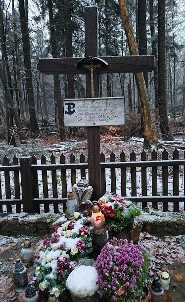 Grób pomordowanych żołnierzy AK - ZWZ