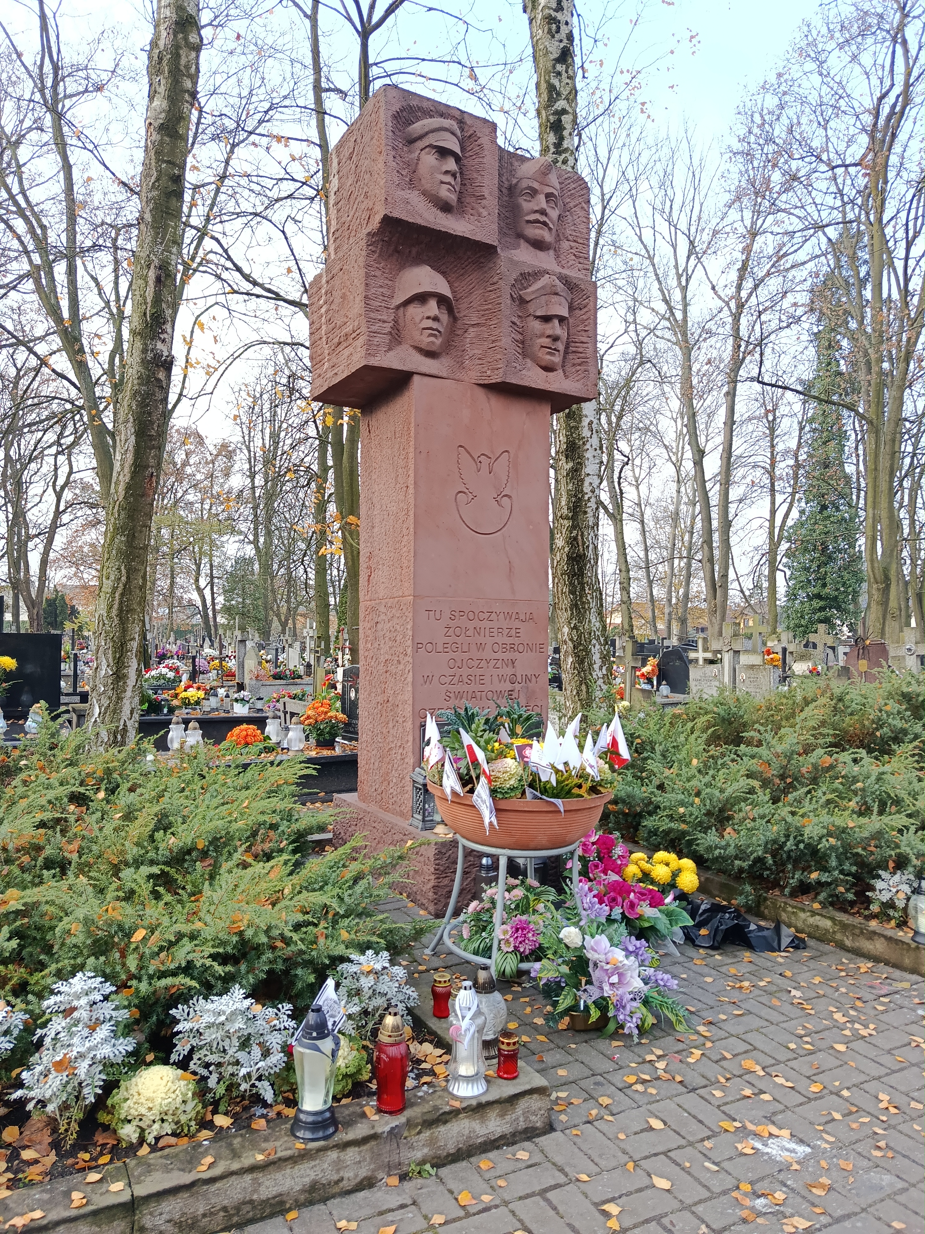 Kwatera wojenna żołnierzy poległych podczas I wojny światowej w Grodzisku Mazowieckim