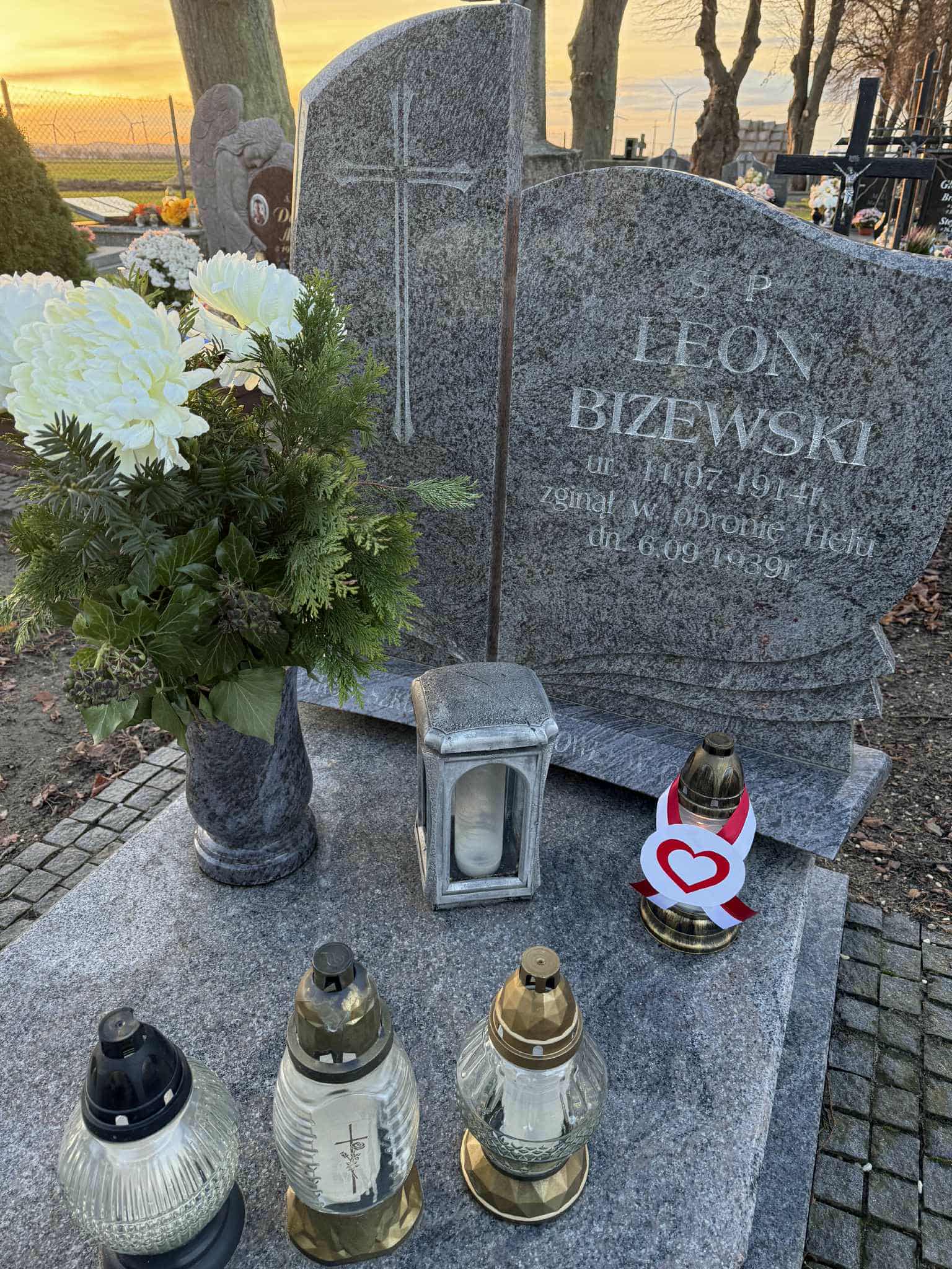 Grób Leona Bizewskiego