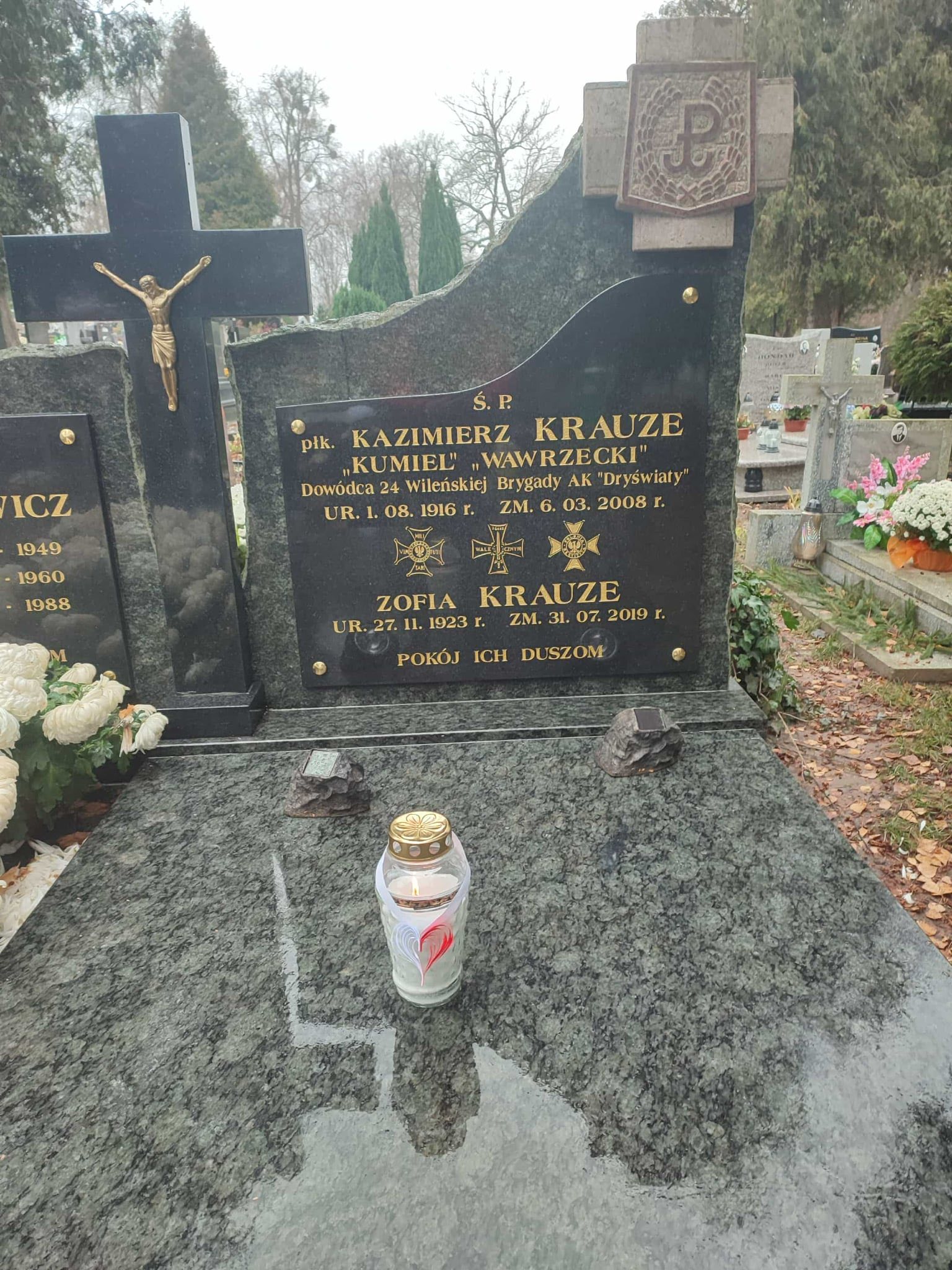 Grób płk Kazimierza Krauze, dowódcy 24 Brygady Armii Krajowej "Dryświaty".