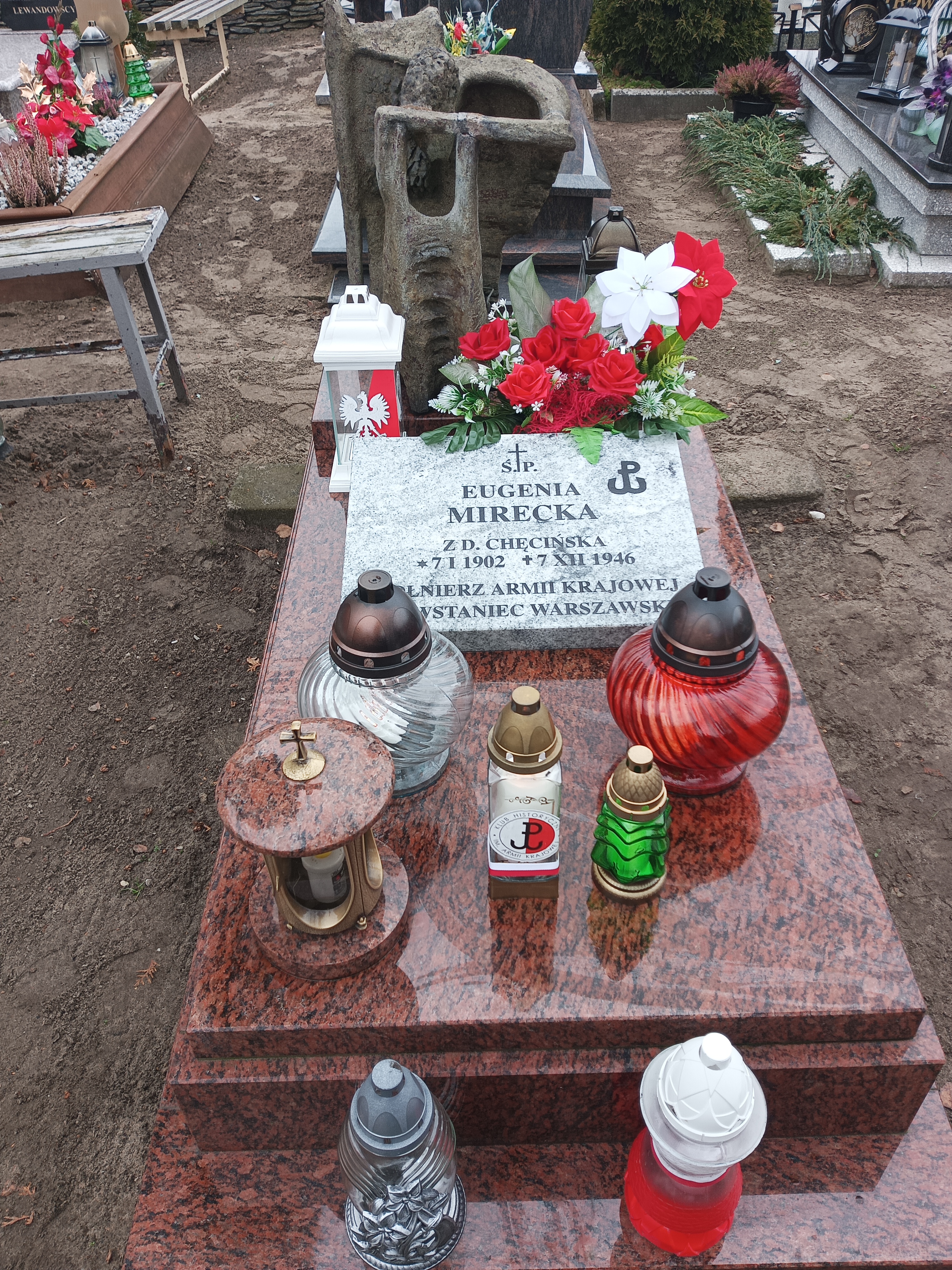 Grób E. Mireckiej na cmentarzu w Grudziądzu